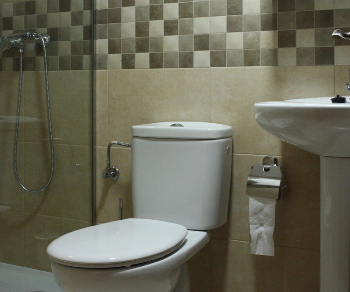 Baño completo bungalow, San Vicente de la Barquera, Cantabria