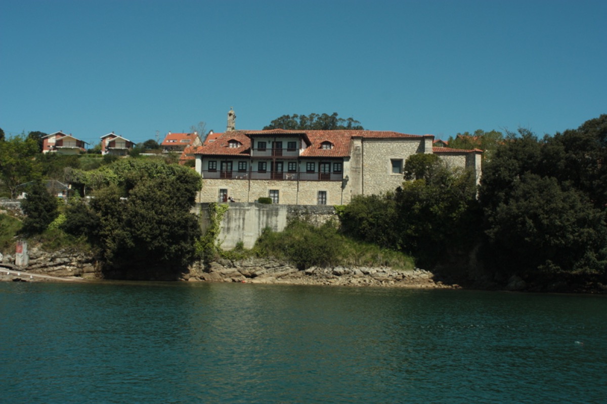 Iglesia de la Barquera, San Vicente, Cantabria